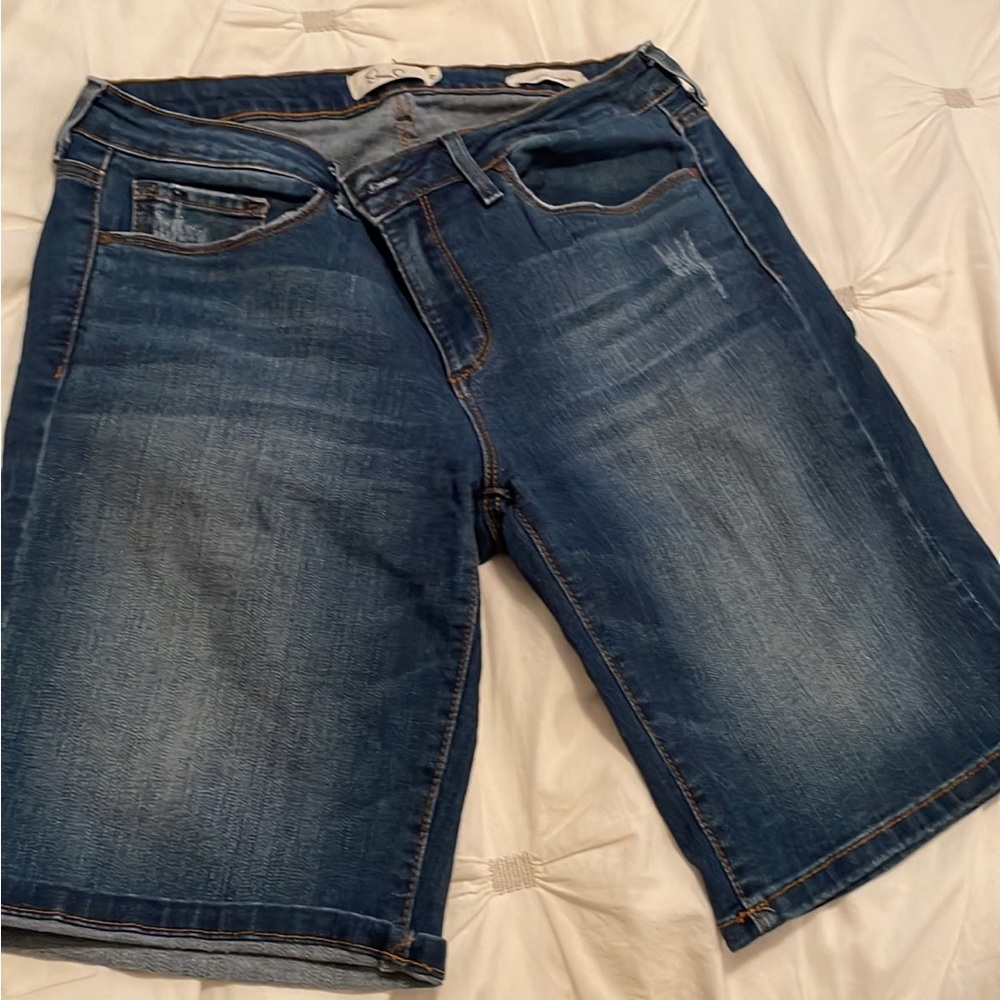 Jessica Simpson shorts